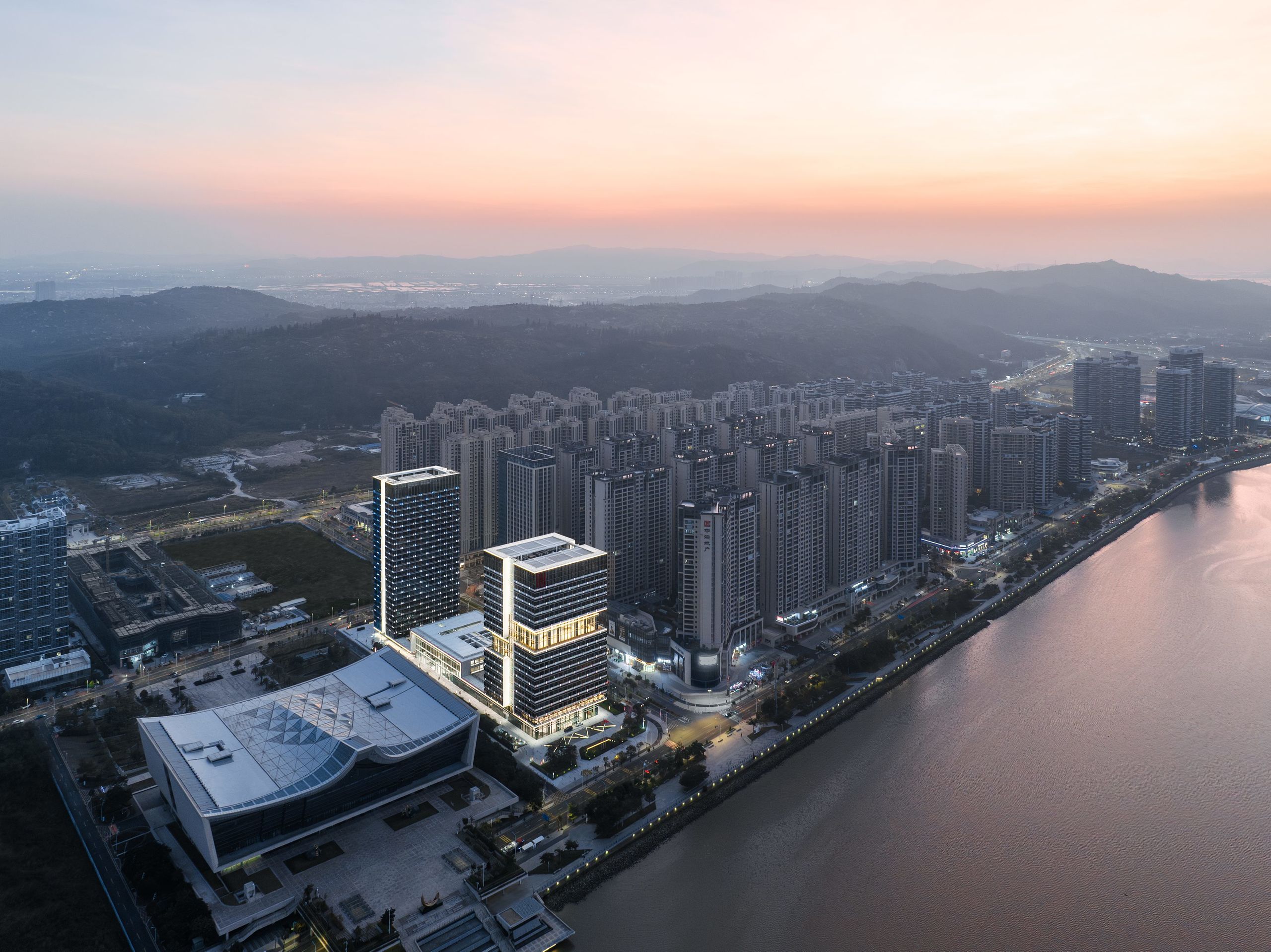 深圳前海大厦 - 项目 - gmp Architekten