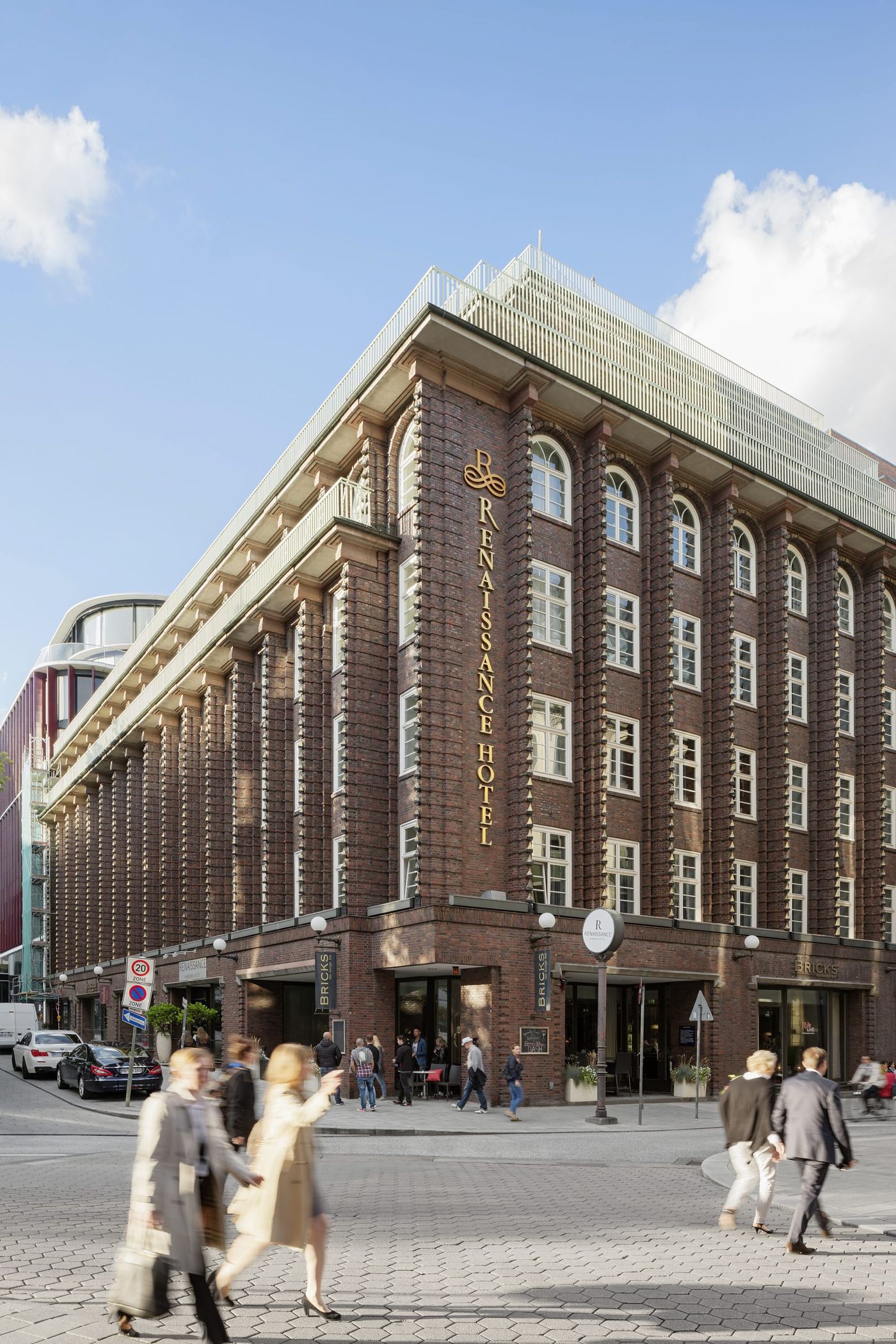 Ramada Renaissance Renaissance-Hotel Ramada - Projects - gmp Architekten
