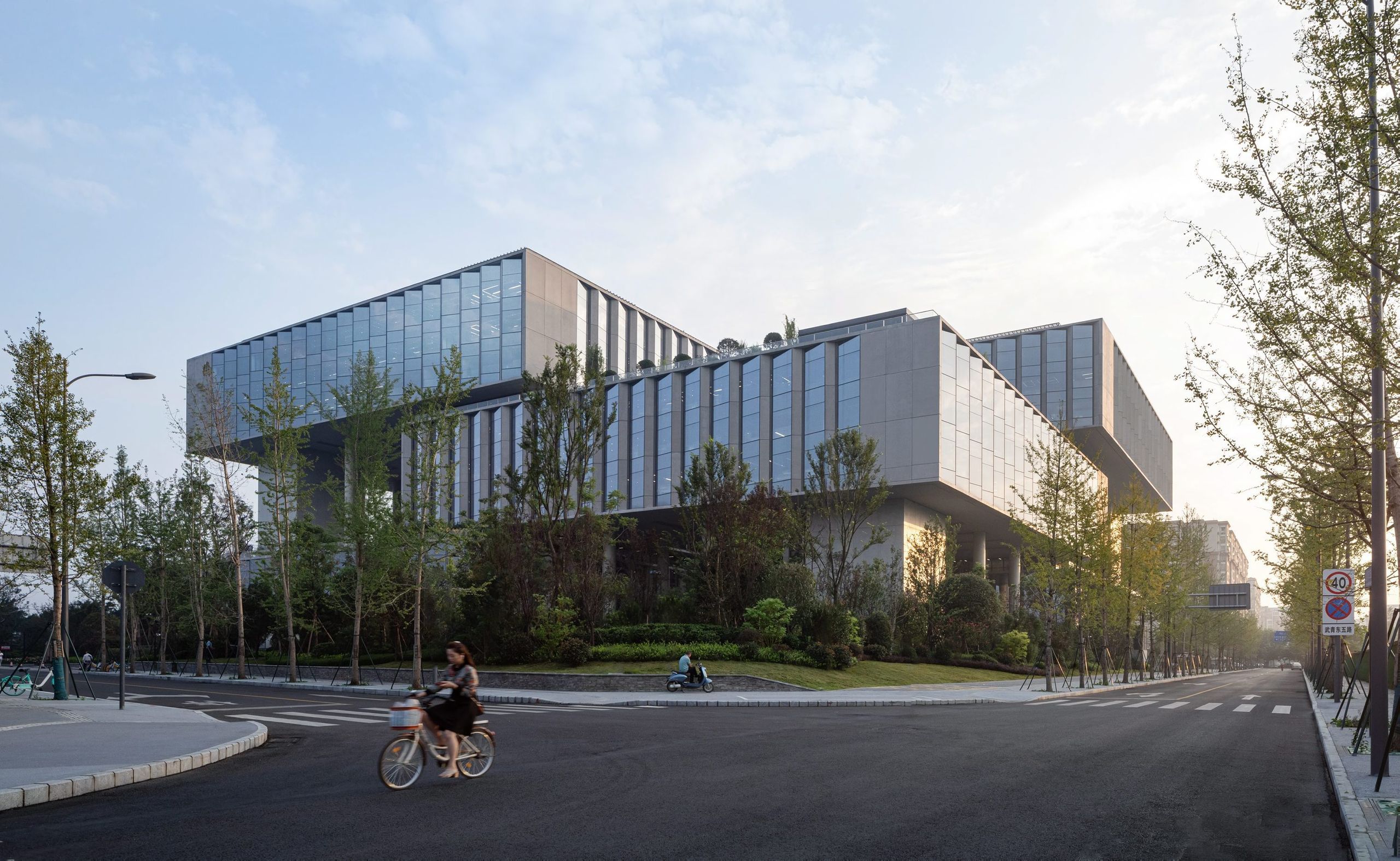 京东集团西南总部大厦 - 项目 - gmp Architekten